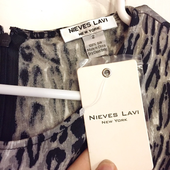 Nieves Lavi Jeane Leopard-Print Dress - Picture 6 of 6